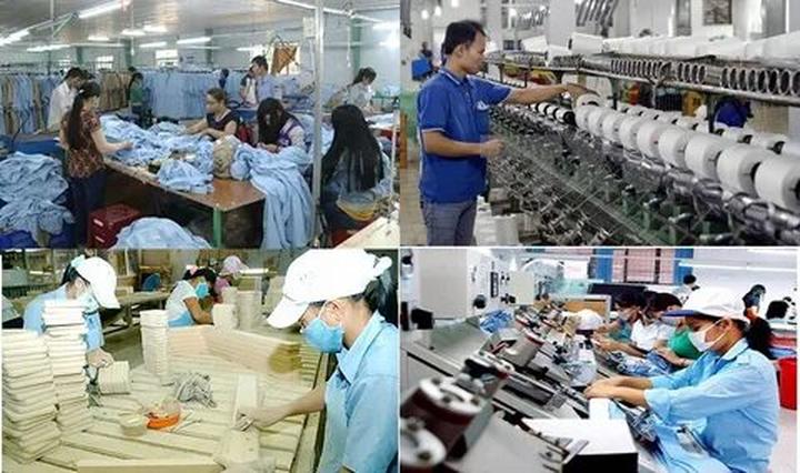 Huang Yoyo: Shop này dựa trên thiết kế basic, nhưng lại trẻ trung và phong cách.